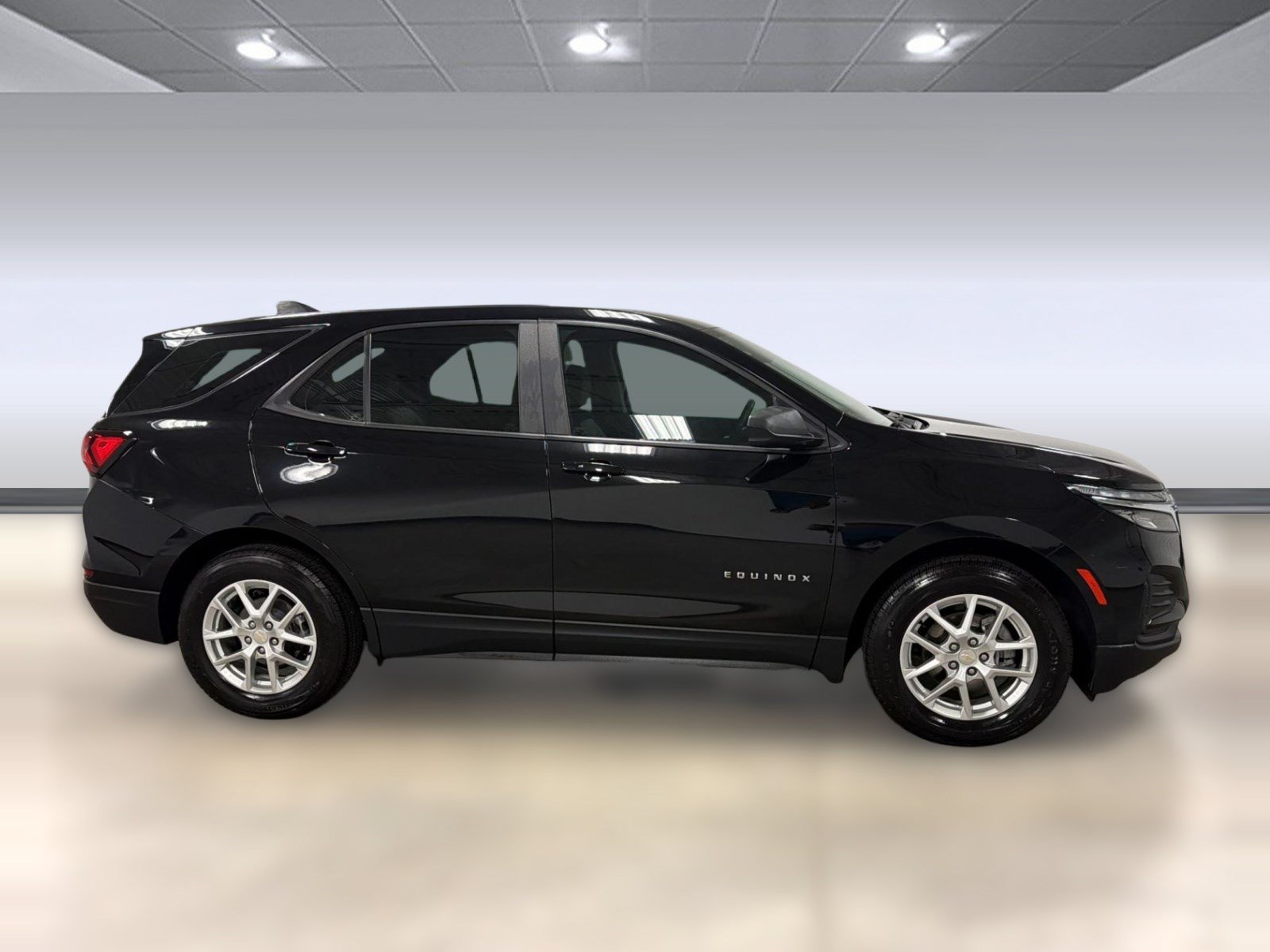 Used 2023 Chevrolet Equinox LS FWD image 7