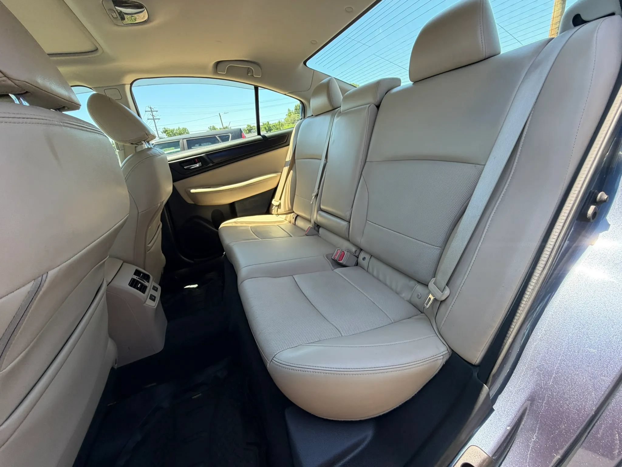 Used 2016 Subaru Legacy 3.6R Limited AWD/4WD image 13