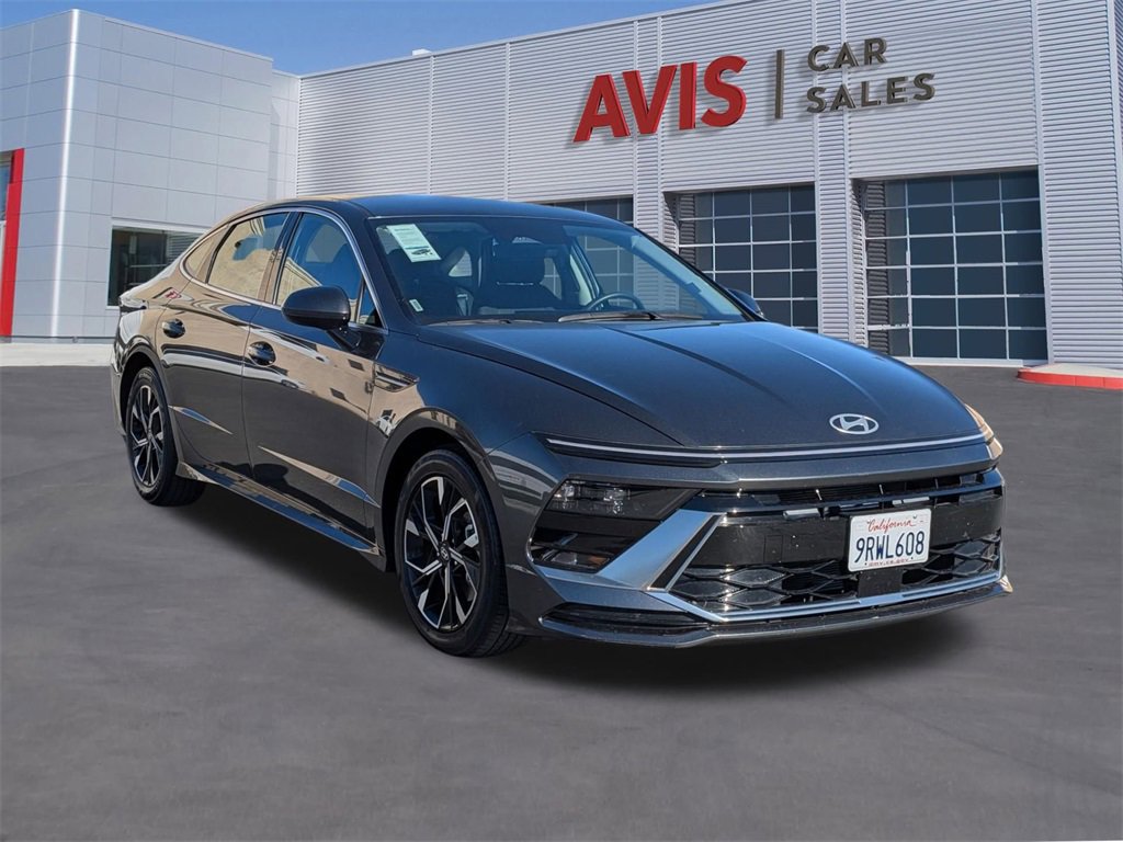 Used 2025 Hyundai Sonata SEL image 3