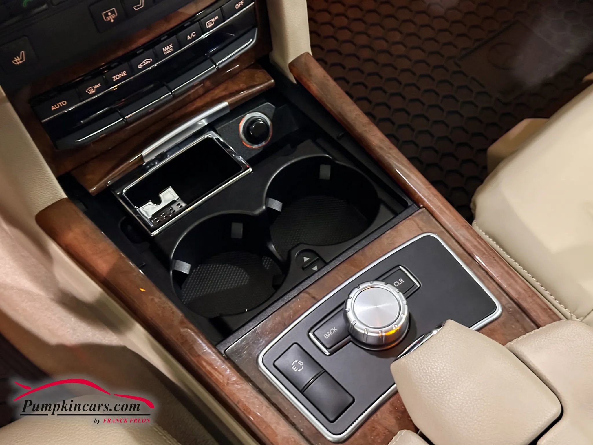 Used 2013 Mercedes-Benz E 350 Luxury w/ Premium 1 Pkg image 28