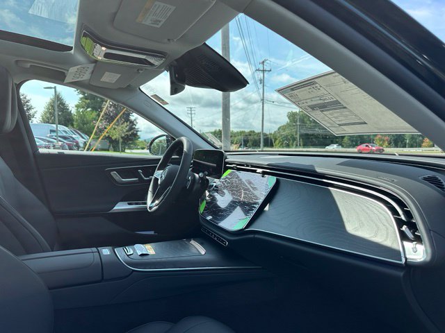 New 2027 Mercedes-Benz E 350 4MATIC Sedan image 27