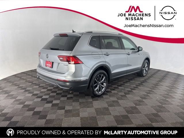 Used 2023 Volkswagen Tiguan SE image 5