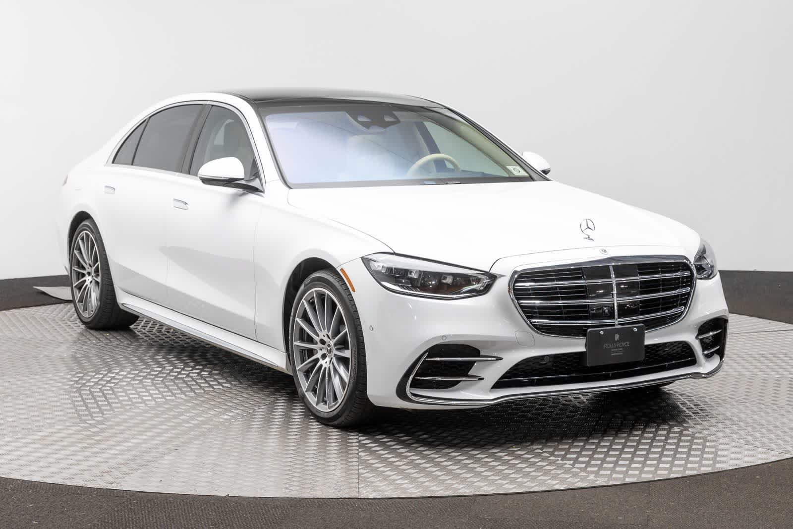 Used 2025 Mercedes-Benz S 580 4MATIC Sedan image 47
