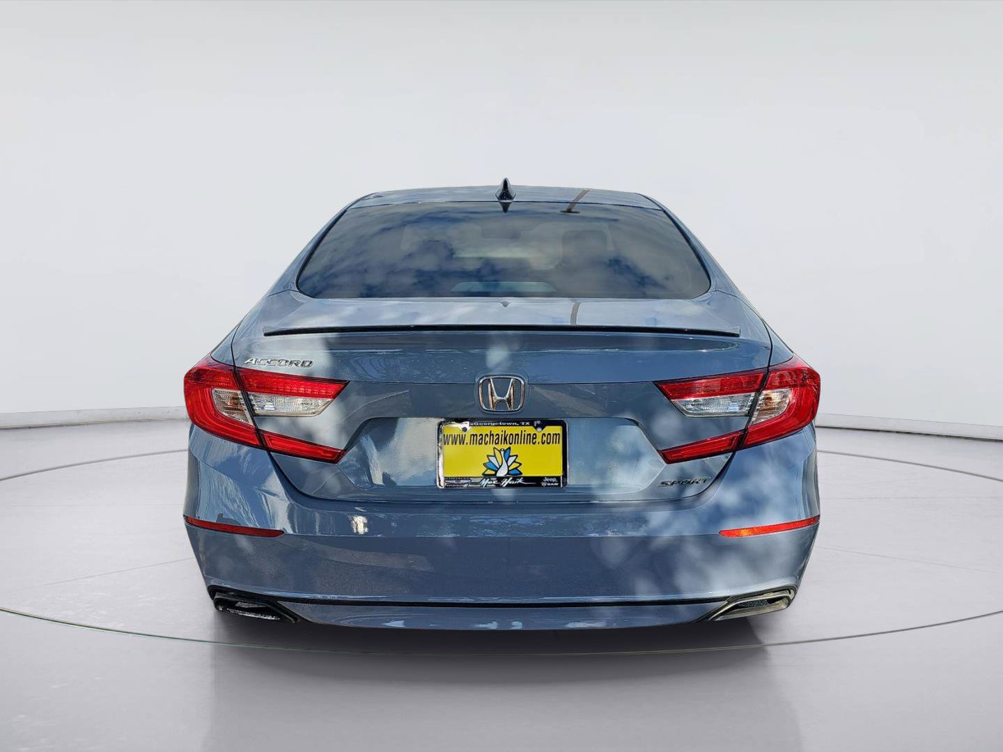 Used 2022 Honda Accord Sport image 4