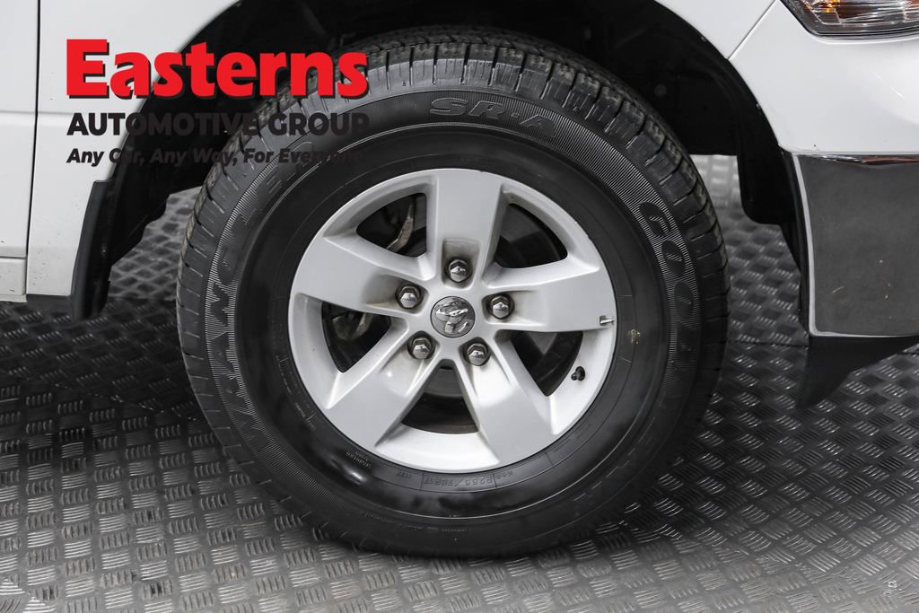 Used 2024 RAM 1500 Classic SLT image 30