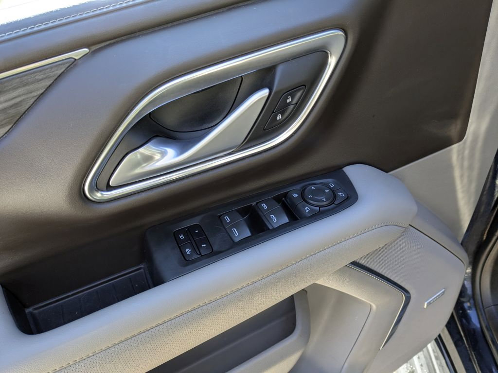 Certified 2022 GMC Yukon XL SLT w/ SLT Premium Package image 10