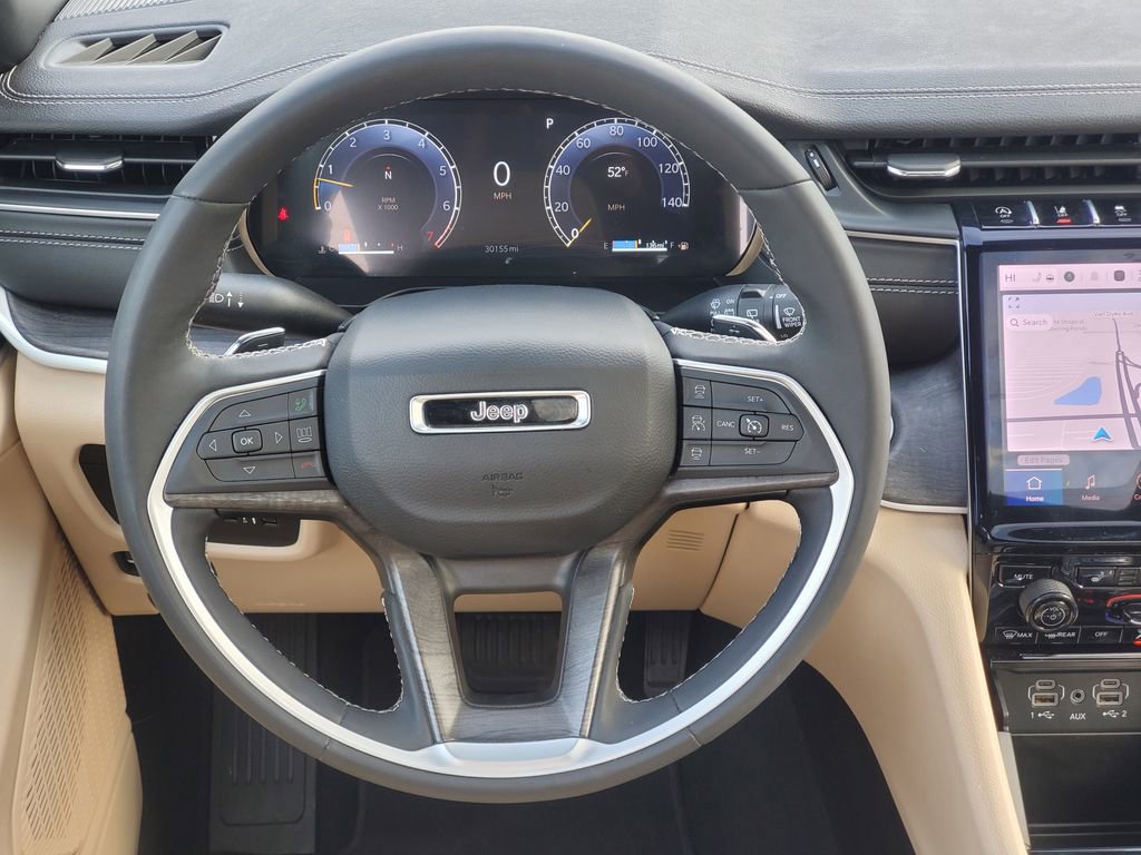 Used 2024 Jeep Grand Cherokee L Limited image 32