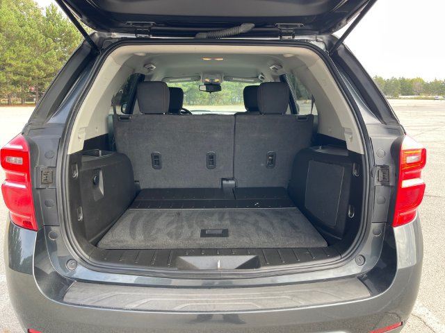 Used 2017 Chevrolet Equinox LT w/ Convenience Package FWD image 17