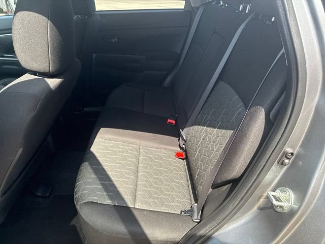 Used 2025 Mitsubishi Outlander Sport ES AWD/4WD image 15