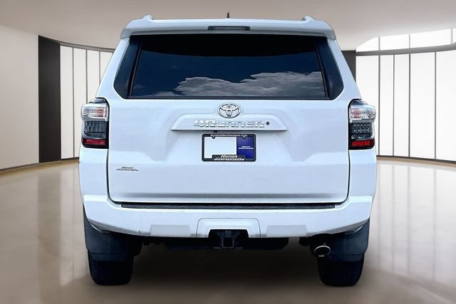Used 2016 Toyota 4Runner 4WD image 5