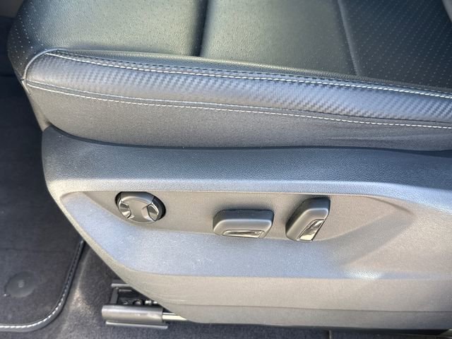 Certified 2023 Volkswagen Atlas Cross Sport SE image 38