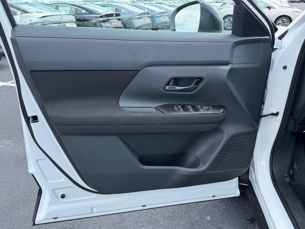 New 2026 Nissan Kicks S FWD image 12
