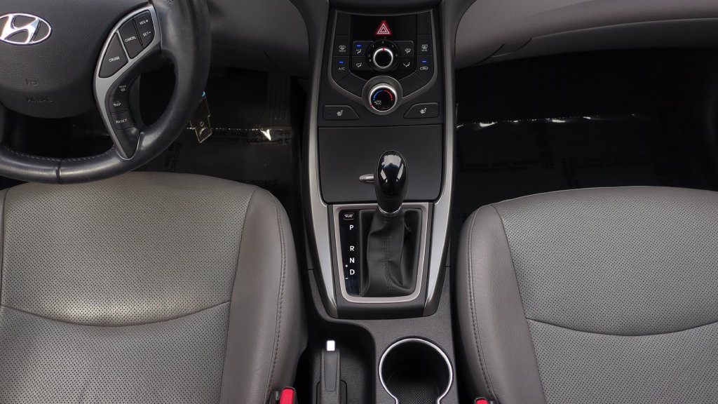 Used 2015 Hyundai Elantra Limited FWD image 14