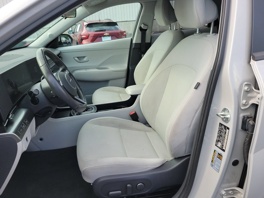 Used 2024 Hyundai Kona SEL AWD/4WD image 19