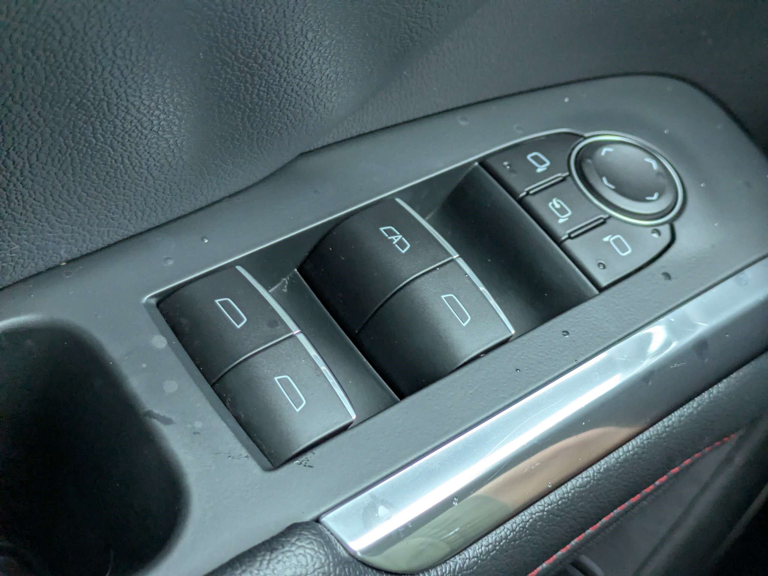 Used 2026 Chevrolet Traverse RS FWD image 20