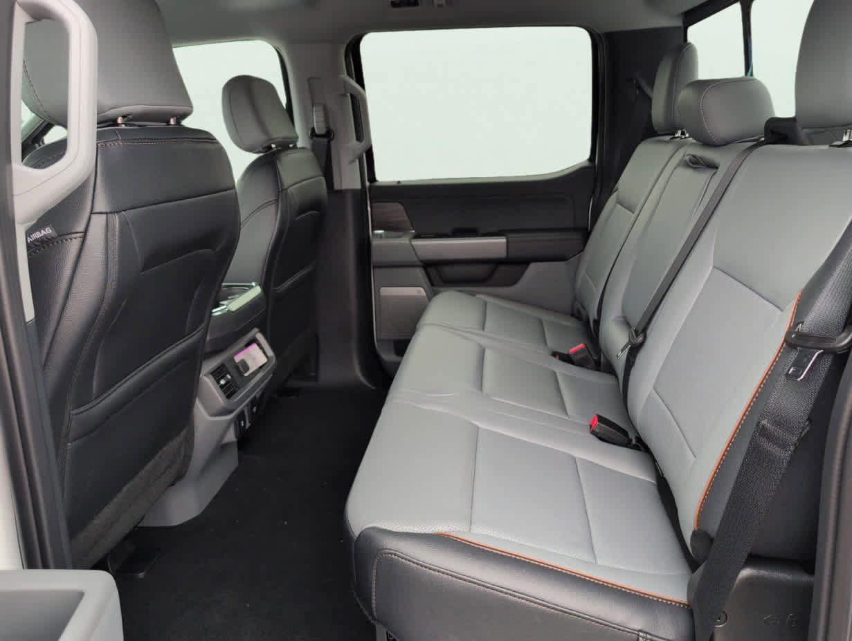 New 2025 Ford F150 Lariat w/ Equipment Group 501A Mid image 9