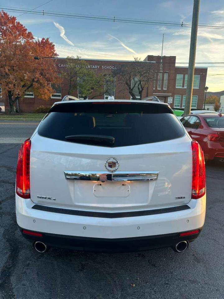Used 2015 Cadillac SRX Luxury w/ Driver Awareness Package AWD/4WD image 3