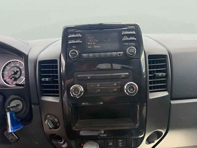 Used 2014 Nissan Titan SV w/ SV Value Truck Package AWD/4WD image 14