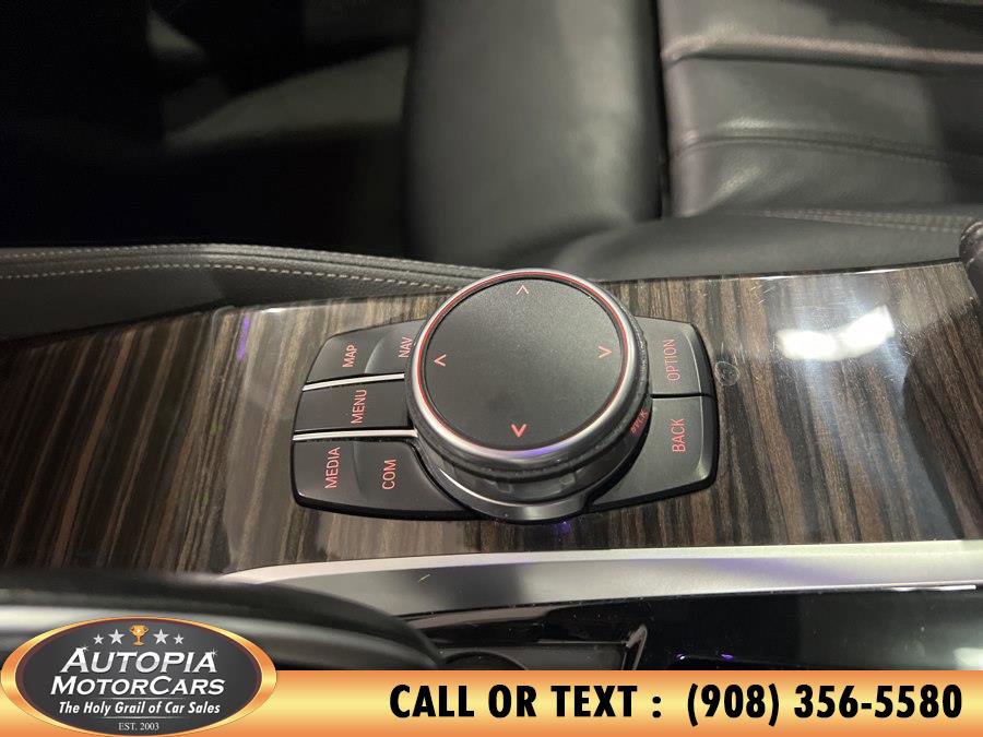Used 2018 BMW 540i xDrive AWD/4WD image 39