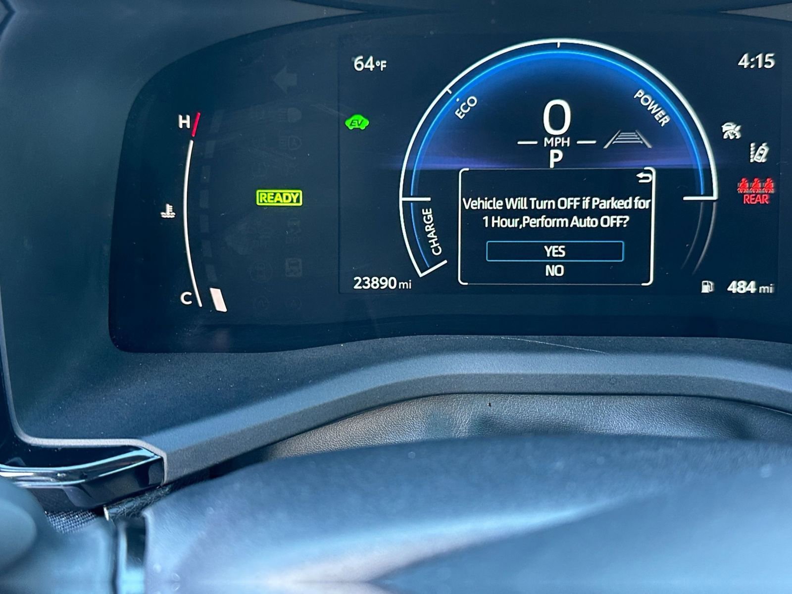 Used 2025 Toyota Camry LE image 39