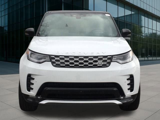 New 2024 Land Rover Discovery Metropolitan Edition image 8