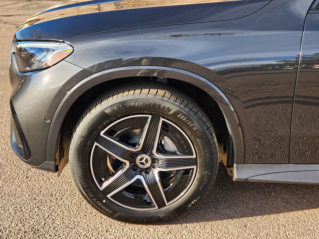 New 2026 Mercedes-Benz GLC 300 4MATIC image 9