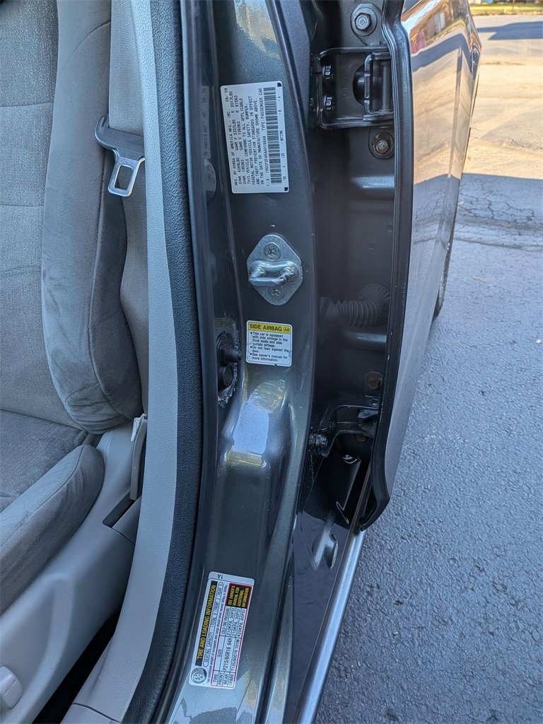 Used 2010 Honda Accord LX-P image 21