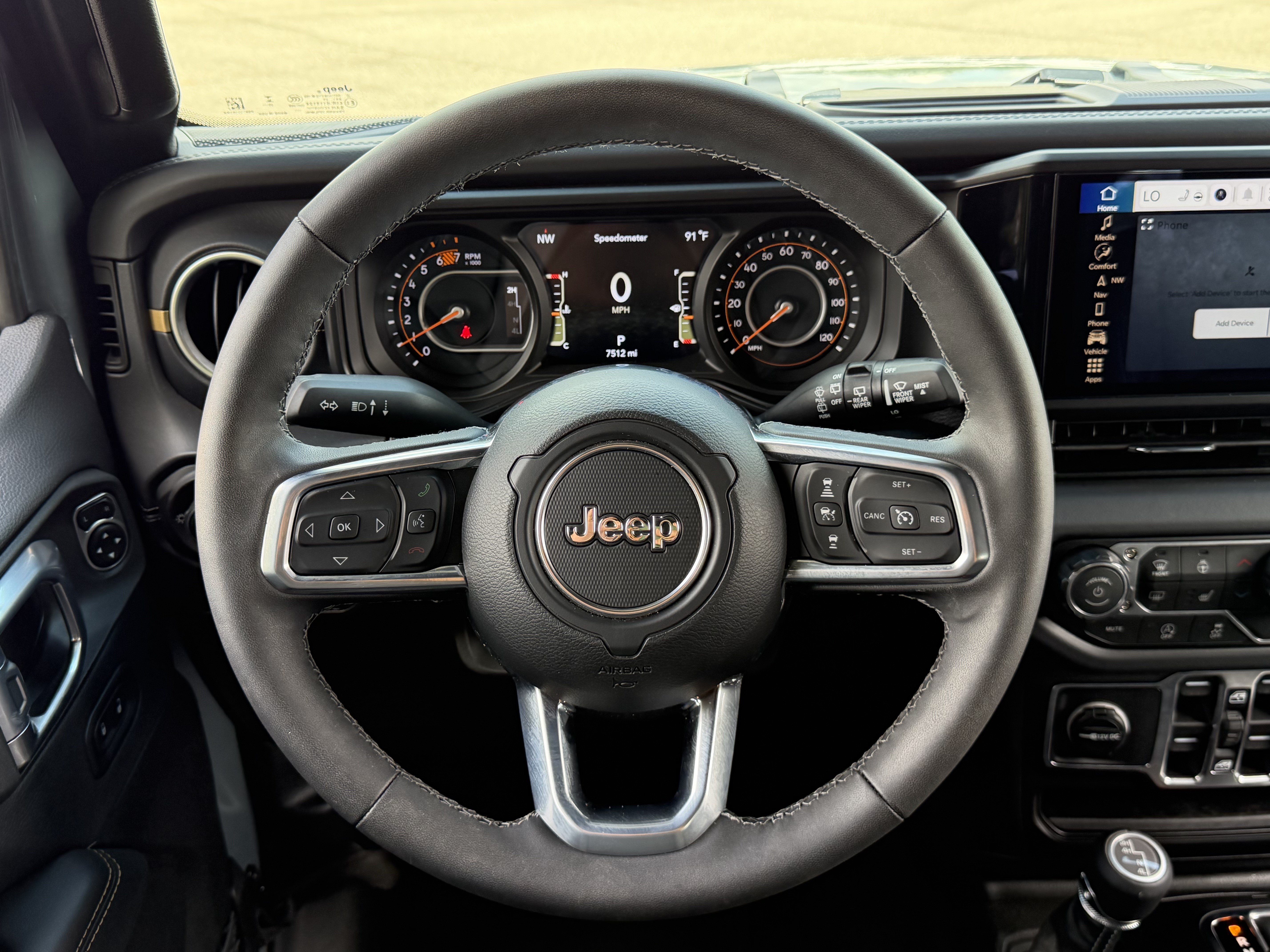 Used 2026 Jeep Wrangler Unlimited Sahara AWD/4WD image 17
