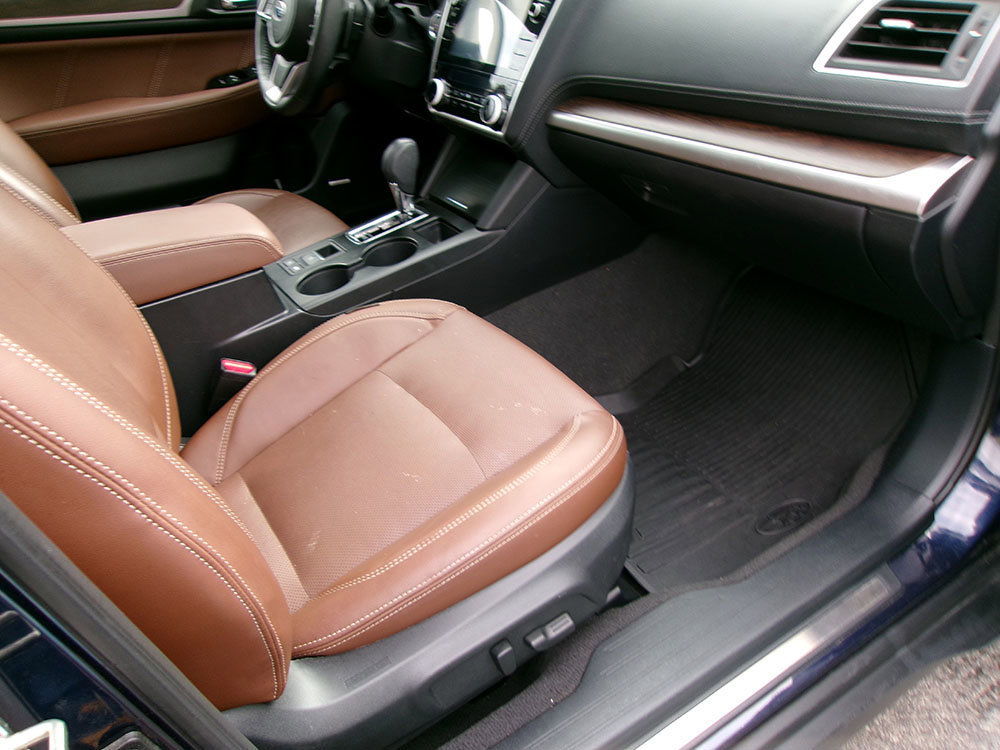 Used 2018 Subaru Outback 2.5i Touring image 12