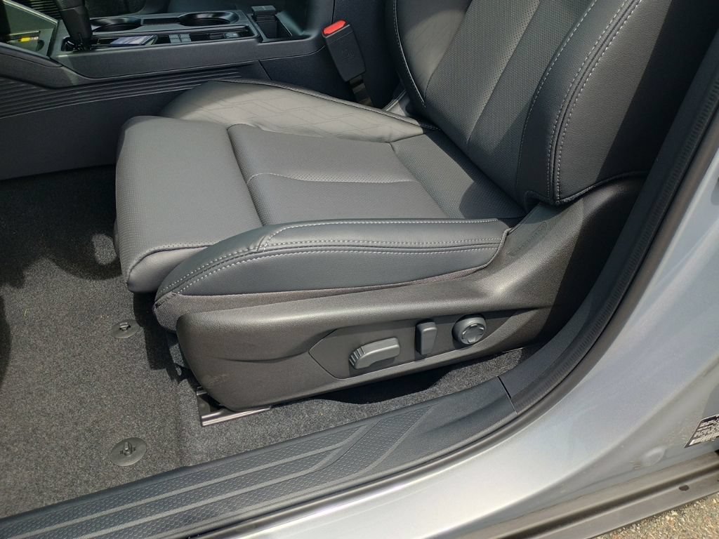 New 2026 Subaru Outback Touring XT AWD/4WD image 13
