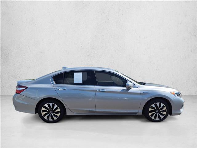 Used 2017 Honda Accord EX-L image 4