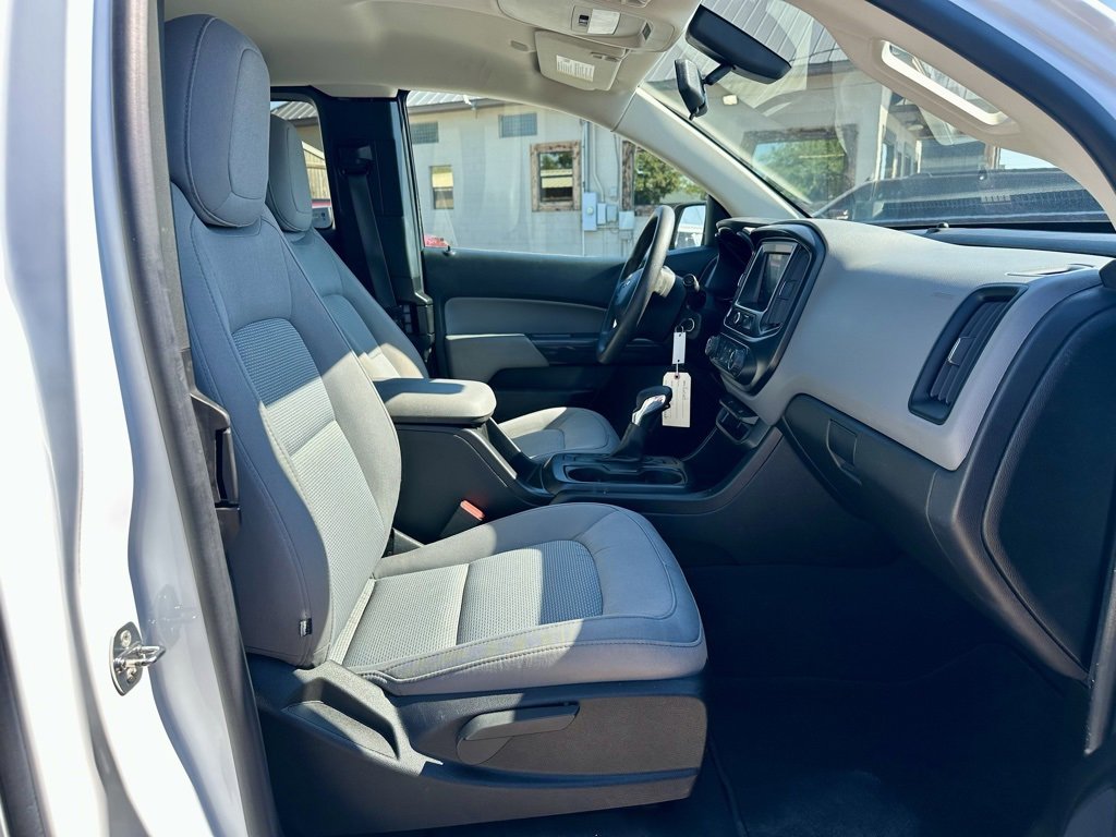 Used 2022 Chevrolet Colorado W/T image 13