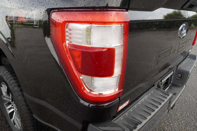 Used 2022 Ford F150 Lariat w/ Trailer Tow Package image 38