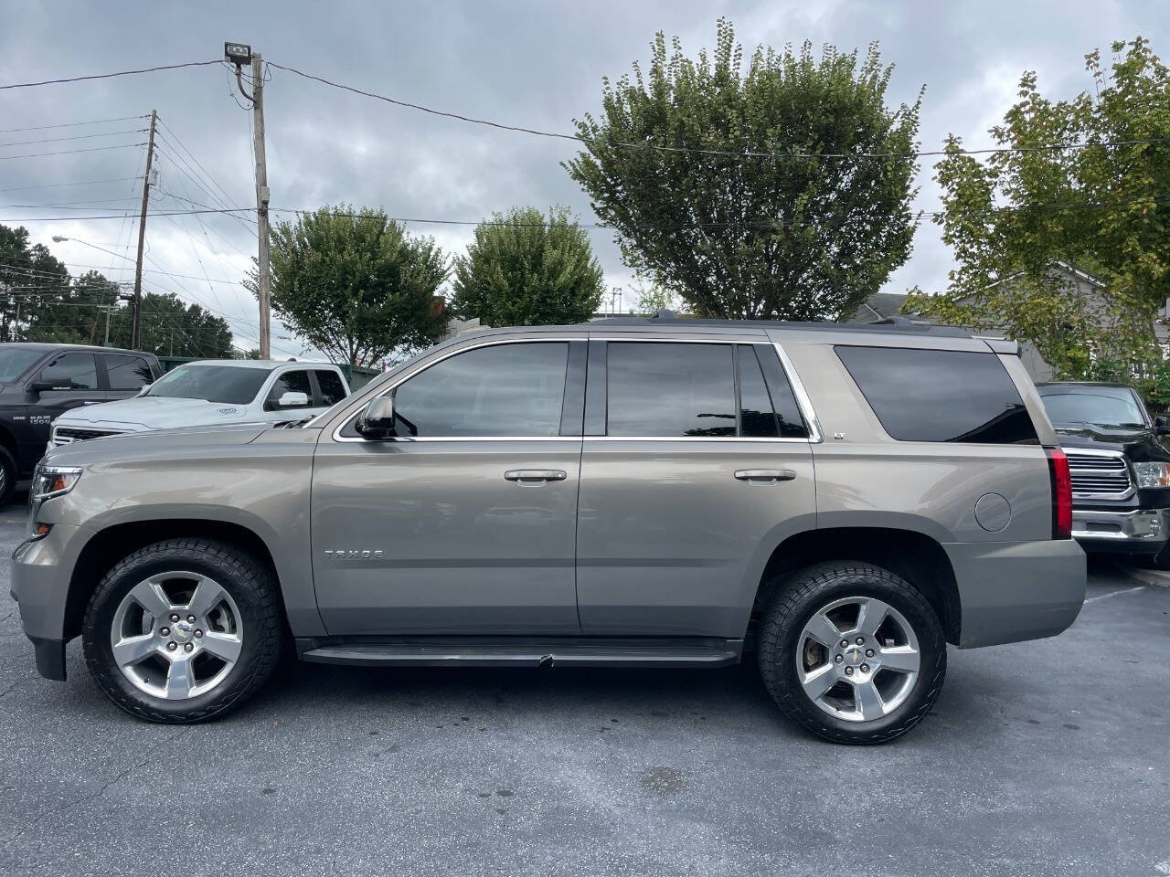 Used 2018 Chevrolet Tahoe LT w/ Max Trailering Package RWD image 9
