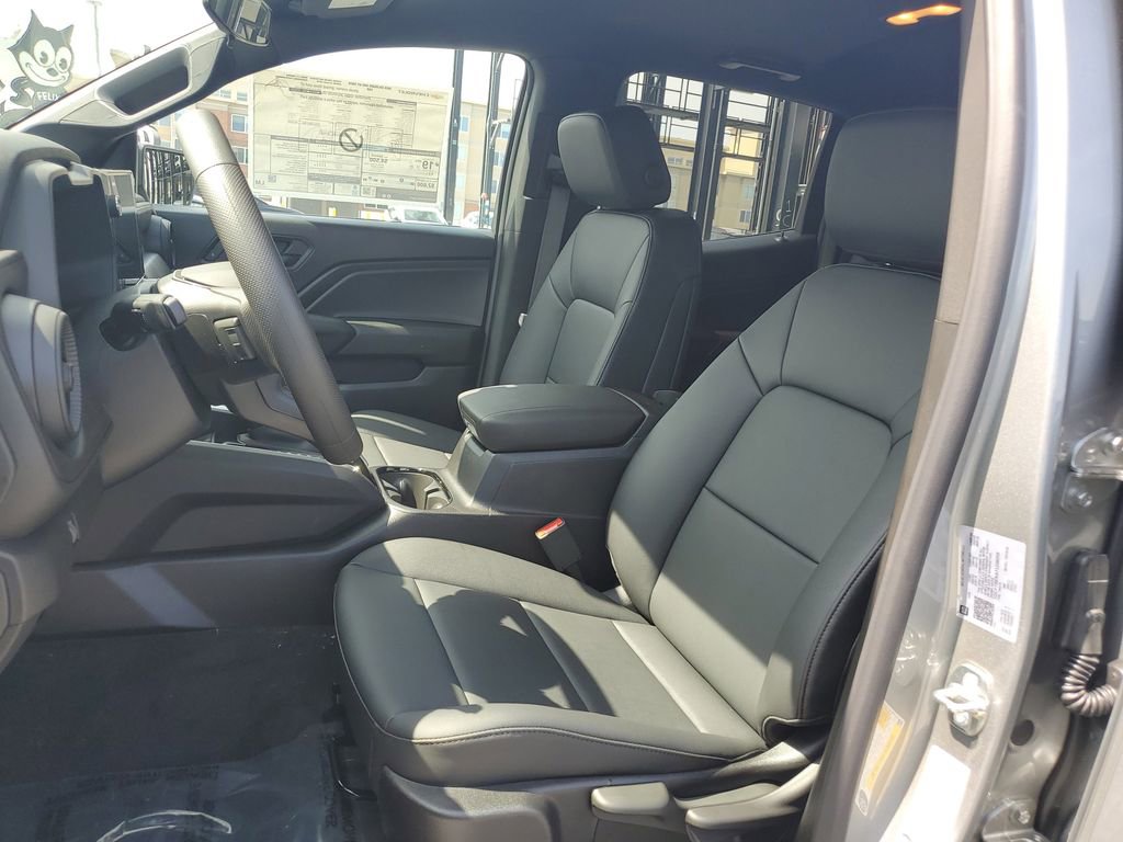 New 2026 Chevrolet Colorado W/T image 16