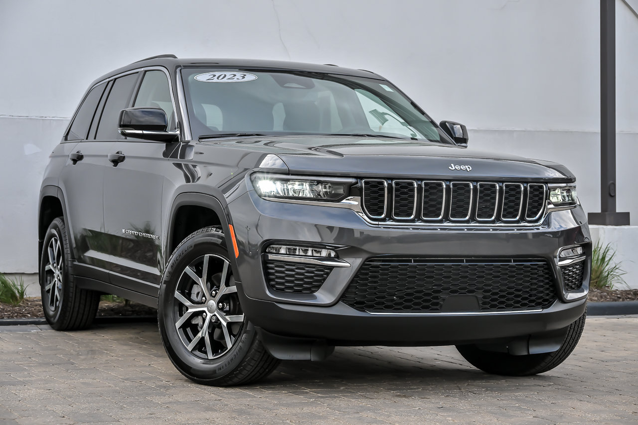 Used 2023 Jeep Grand Cherokee Limited w/ MOPAR Finishing Package AWD/4WD image 1