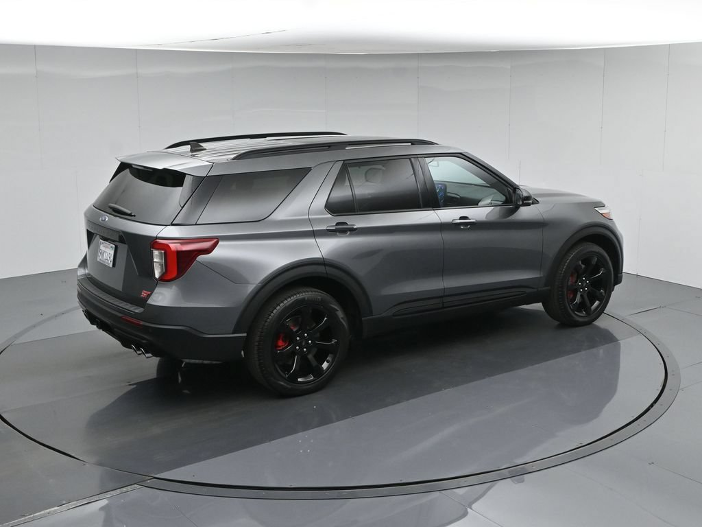 Certified 2024 Ford Explorer ST w/ Equipment Group 401A AWD/4WD image 47