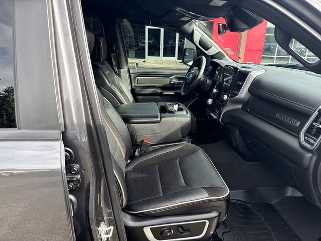 Used 2023 RAM 1500 Laramie AWD/4WD image 9