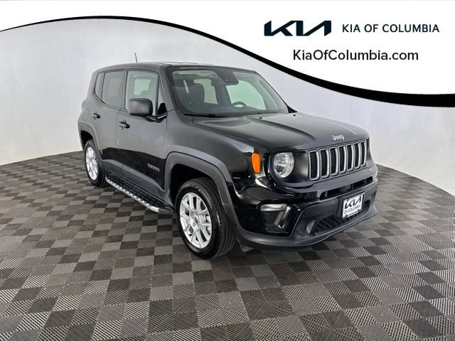 Used 2023 Jeep Renegade Latitude AWD/4WD image 1