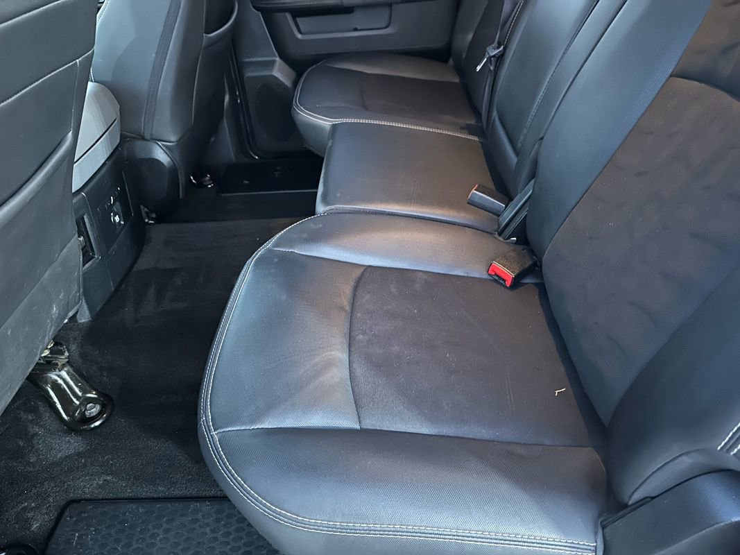 Used 2017 RAM 1500 Rebel w/ Luxury Group image 31