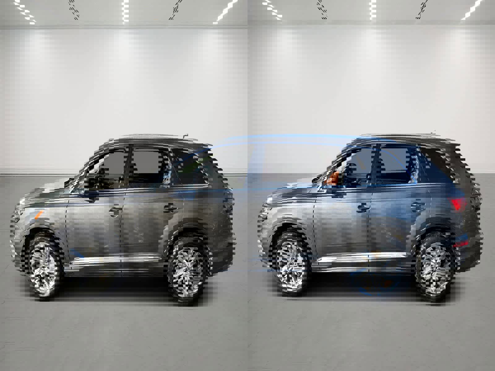 Used 2022 Audi Q7 Premium Plus image 3