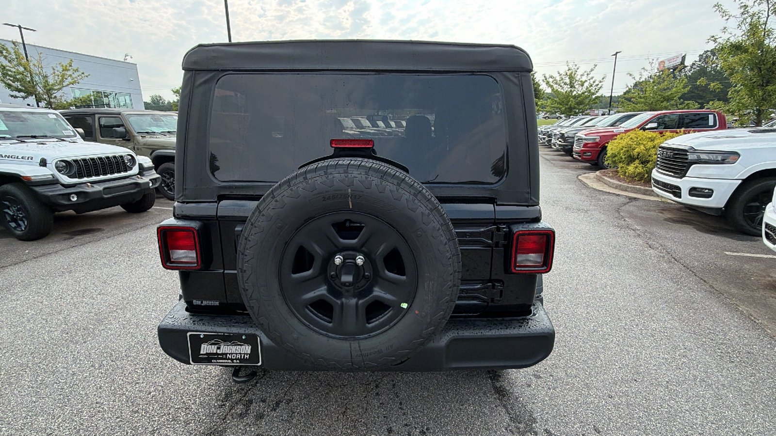 New 2026 Jeep Wrangler Unlimited Sport AWD/4WD image 9