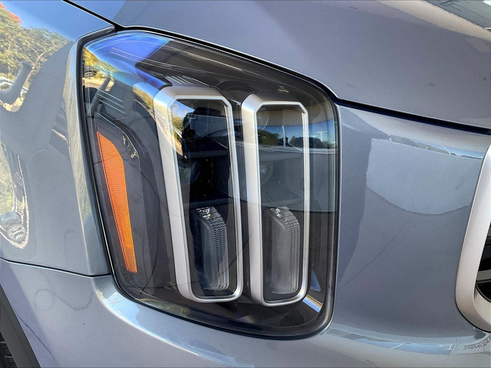 Used 2024 Kia Telluride SX FWD image 31