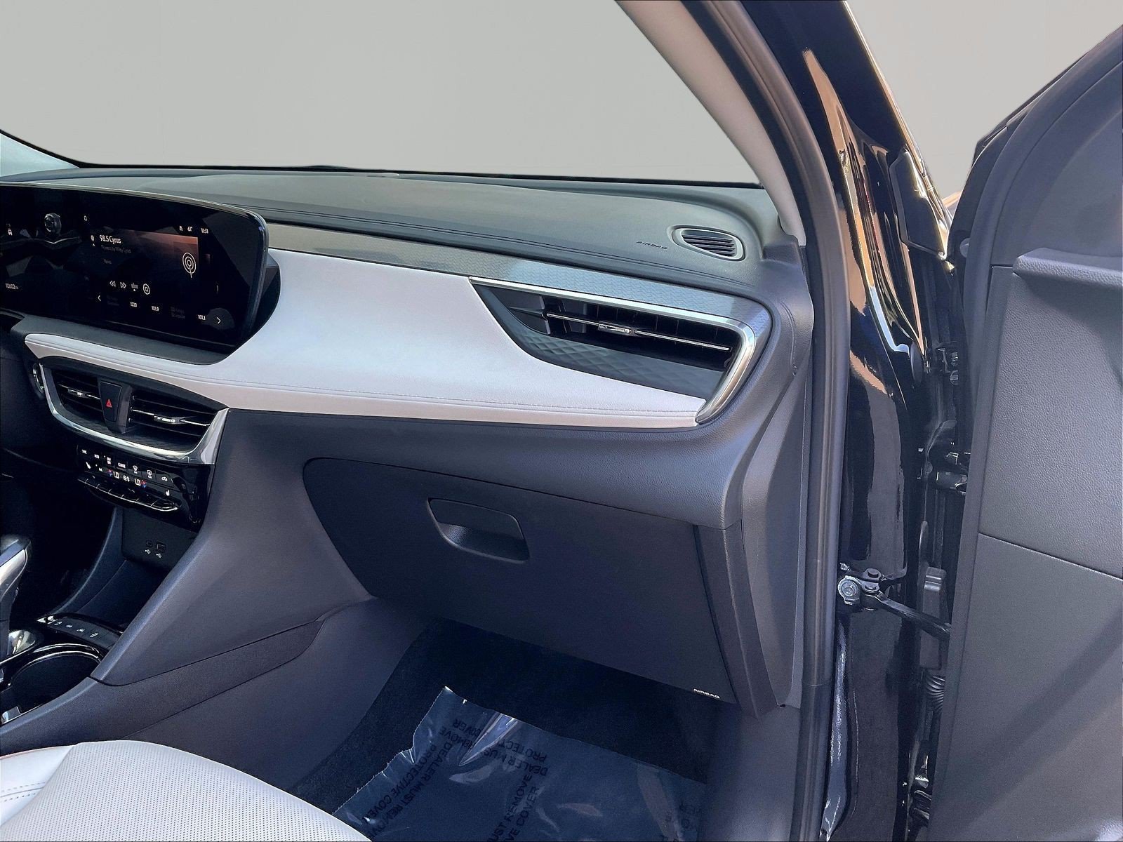 Used 2024 Buick Encore GX Avenir w/ Avenir Technology Package AWD/4WD image 26