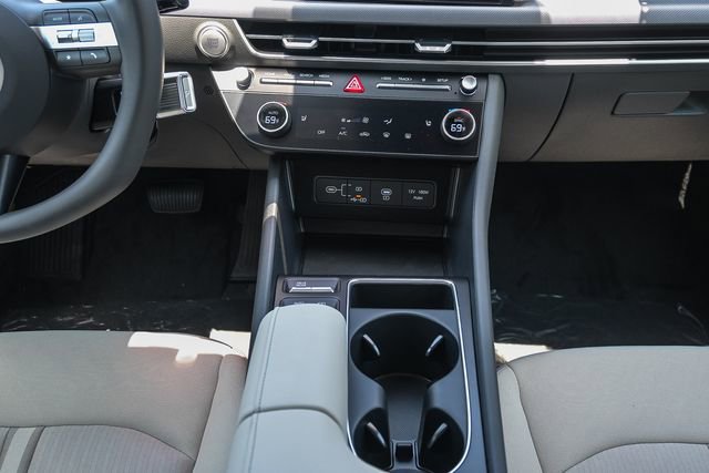 Certified 2025 Hyundai Sonata SEL image 14