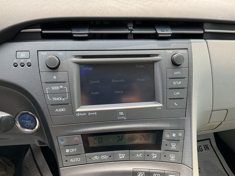 Used 2012 Toyota Prius Four FWD image 28