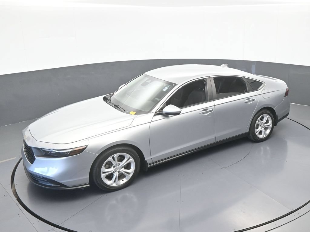 Used 2024 Honda Accord LX image 43