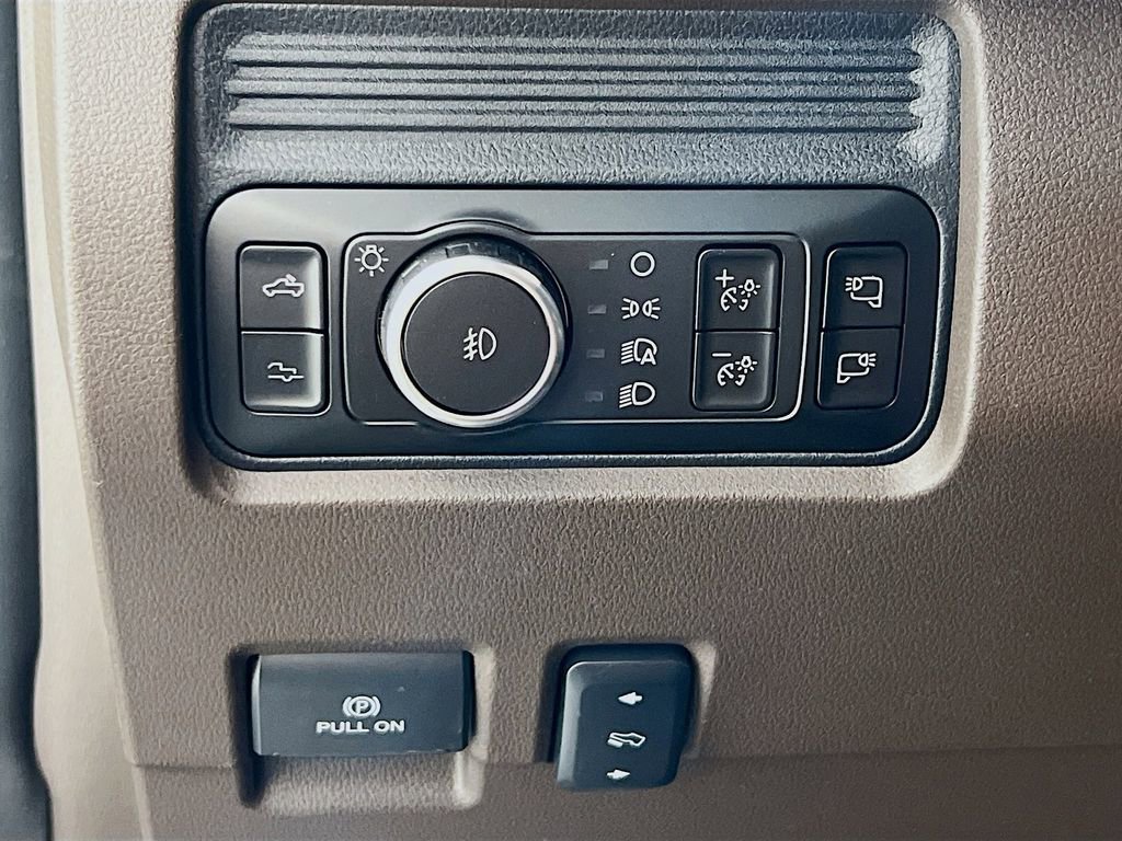 New 2026 Ford F250 King Ranch w/ Chrome Package image 20