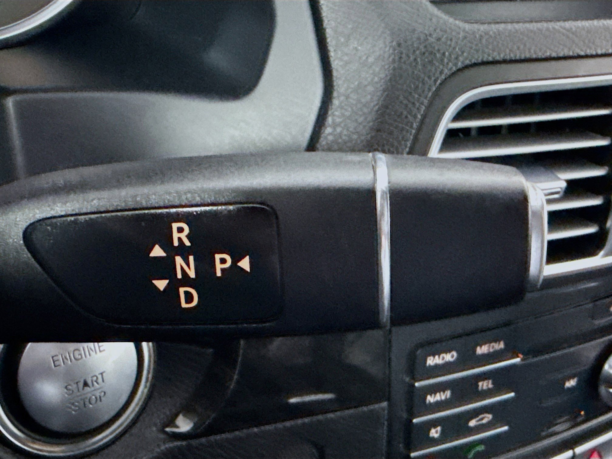 Used 2016 Mercedes-Benz E 400 Cabriolet image 20