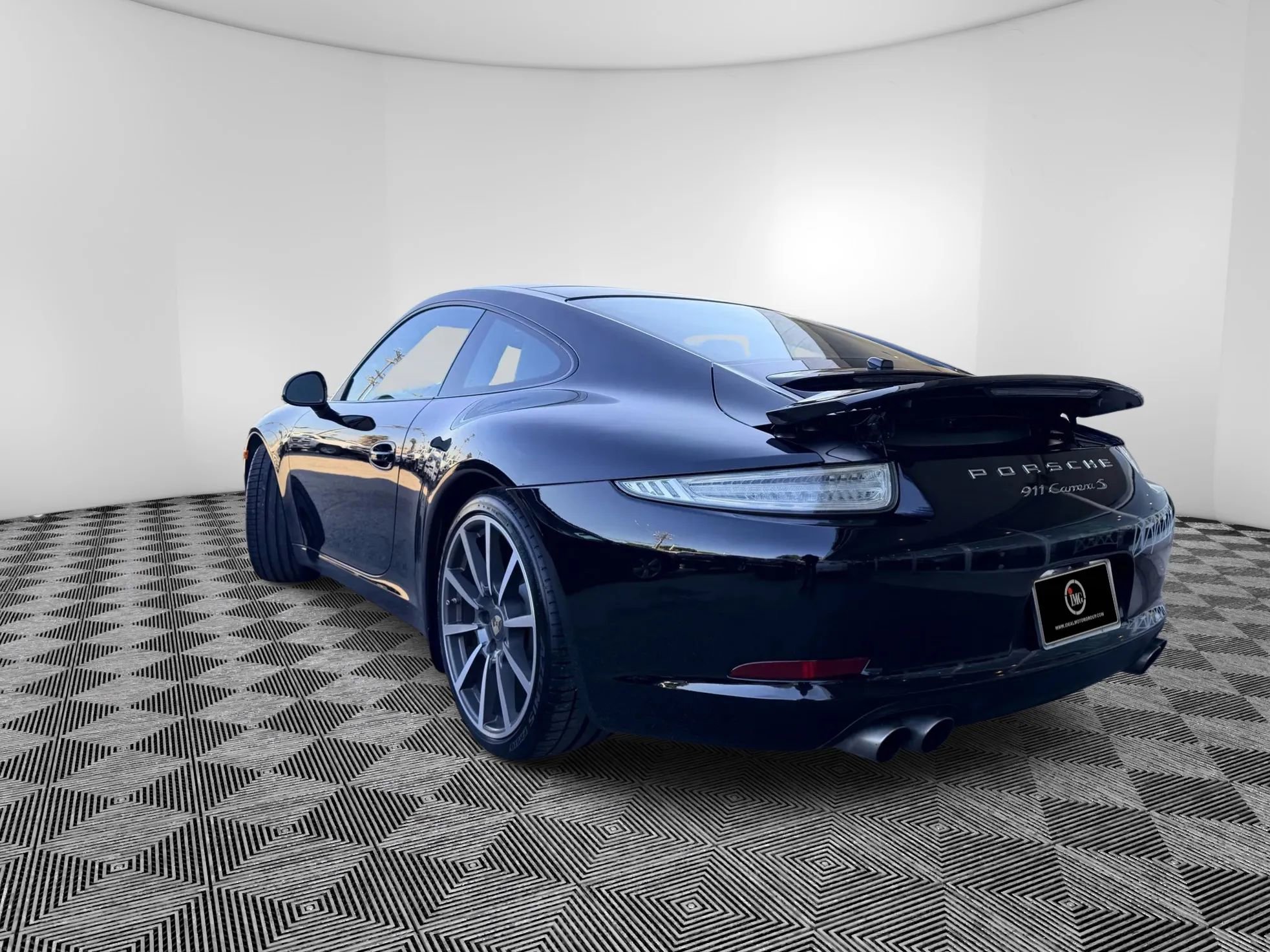 Used 2012 Porsche 911 Carrera S image 8